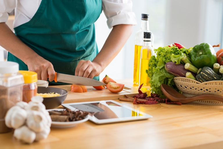 The Benefits of Cooking at Home for Your Health